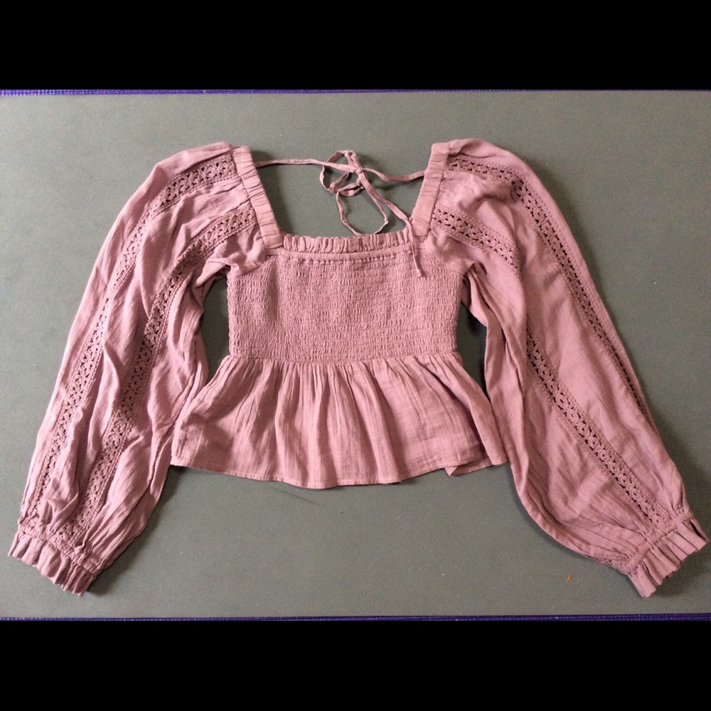American Eagle Crop Top Blouse Size Xs NWT